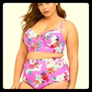 NWT Torrid Two Piece Swimsuit Size 1